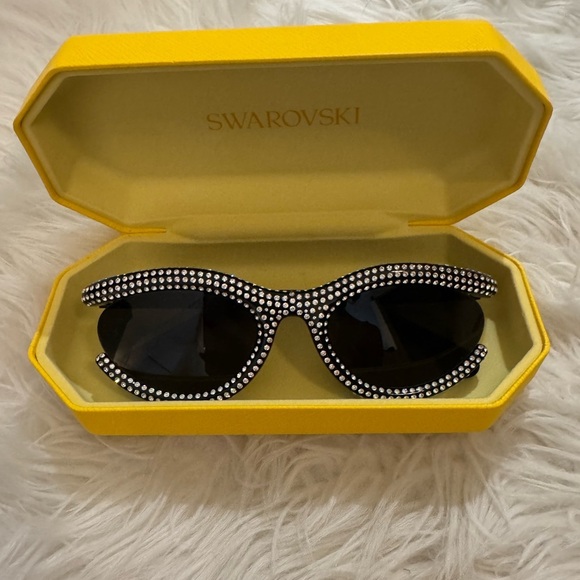 Swarovski Black Crystal Embellished Sunglasses - Picture 1 of 7